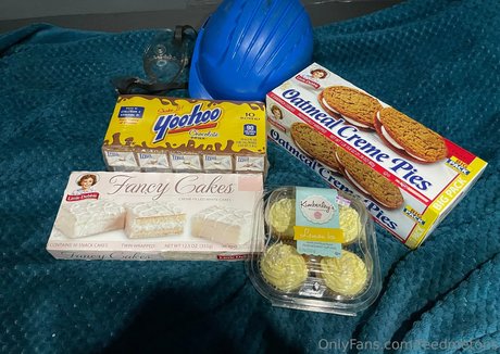 feedmetons hübsche nackt bild