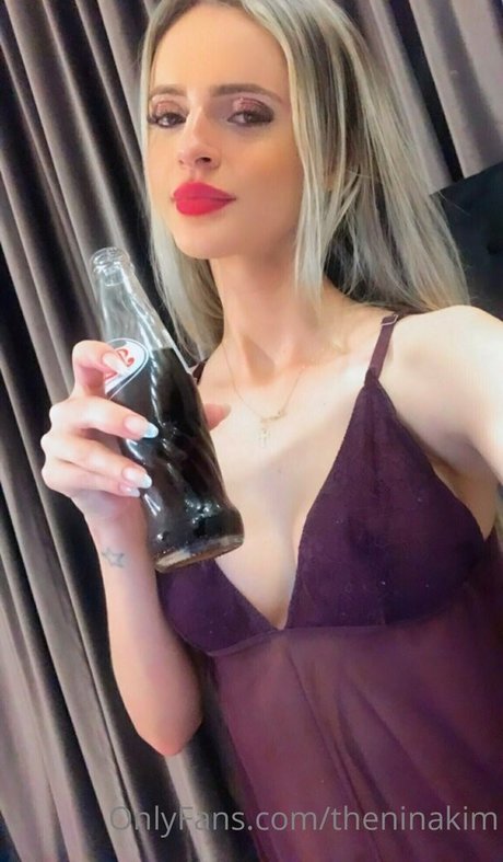 theninakim erotische perfekte bilder