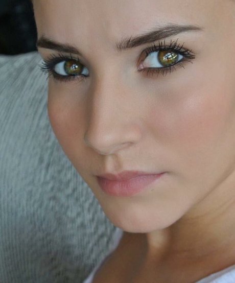 Katrina Maria hd schöne bild