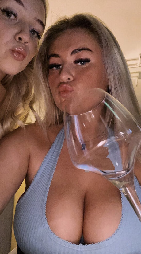 Anna K heiße porno galerien