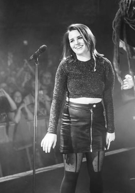 Emma Blackery heiße erotische fotos