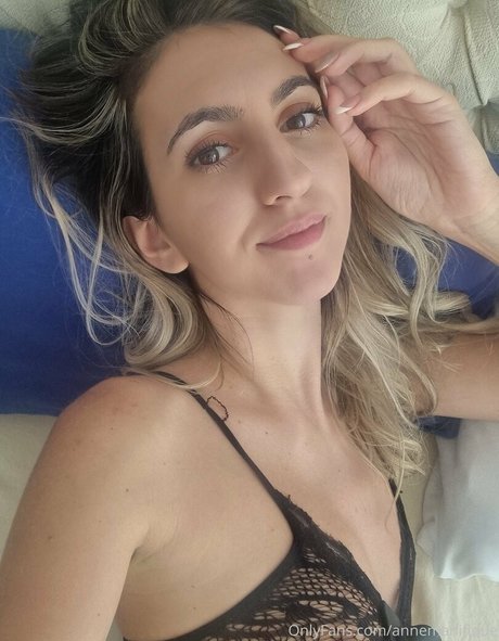 Annemanifique nacktheit freie archiv