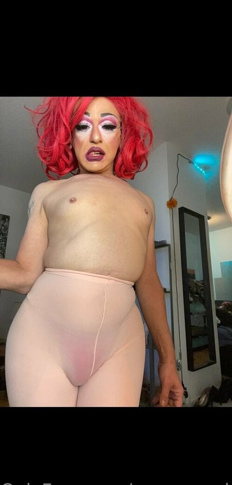 queenmarlagonzo sexy akt bild