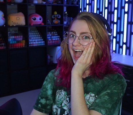 SuopOnTwitch schöne pornografische foto