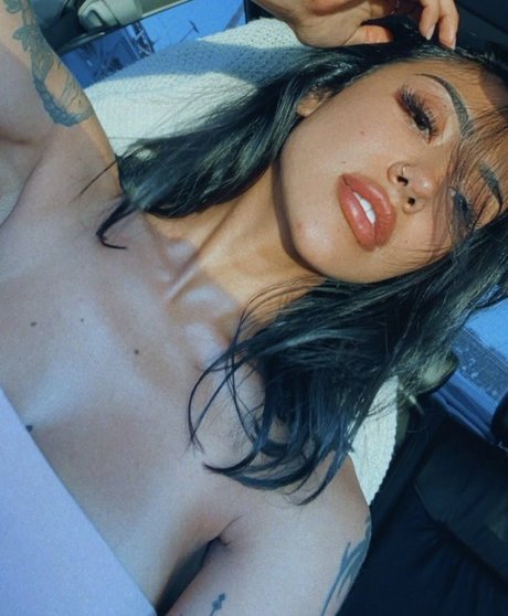 Shewolftribe nacktheit akt galerie