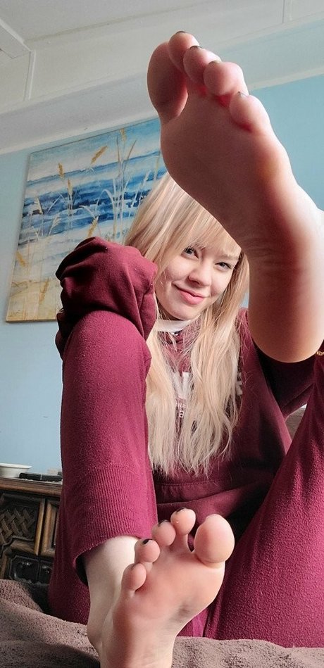 Sativa Skies nackt foto