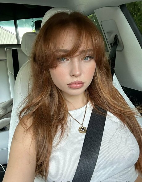 renatarifree hübsche exklusive fotos