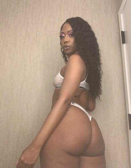 wetkandy exklusive hd bilder