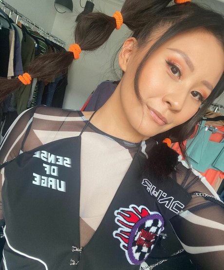 Yinsu Collins freie sex archiv