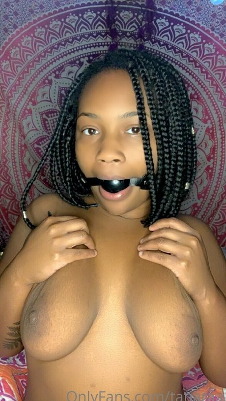 tatiaraa exklusive sexy galerien