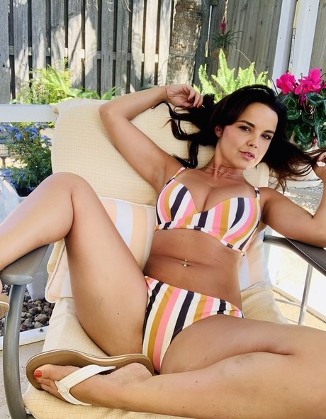 Dillionharper pornostar nette archiv