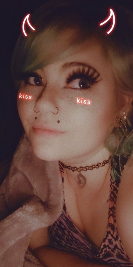 nikkimonstrosity erwachsene top foto