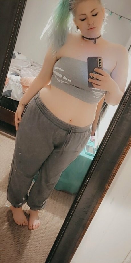 nikkimonstrosity hübsche exklusive fotos