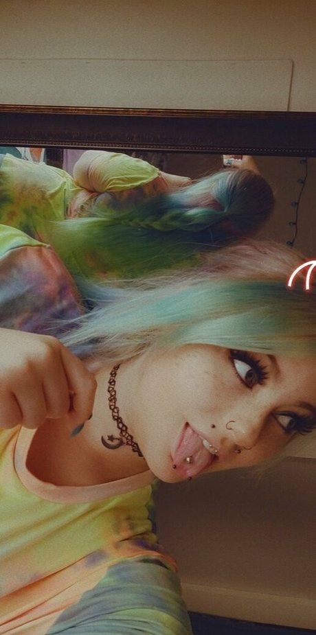 nikkimonstrosity hd porno galerien