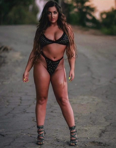 Nikiamarshalll heiße freie galerie