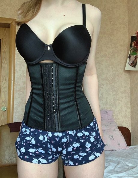 süße ebenholz-onlyfans xxx akt foto