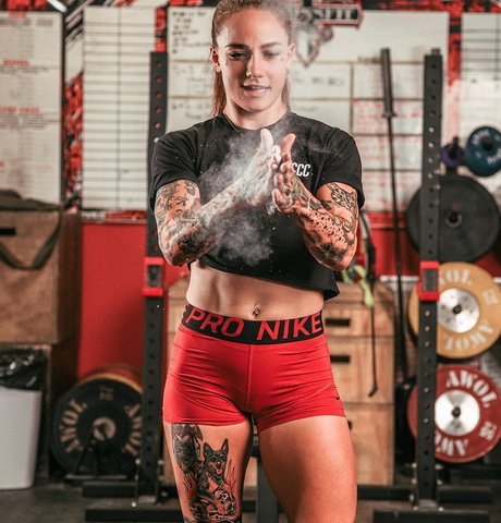 Jessy Jess exklusive nackt foto