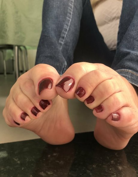 18 asiatische onlyfans beste schöne foto