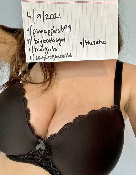 pineapples699 model bilder