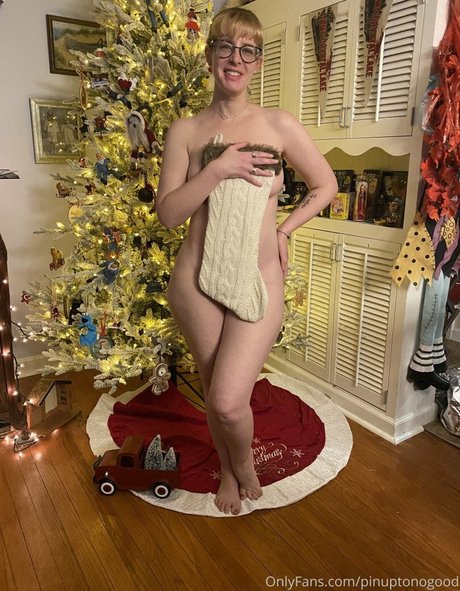 Kitty Christiansen schöne nackte bild