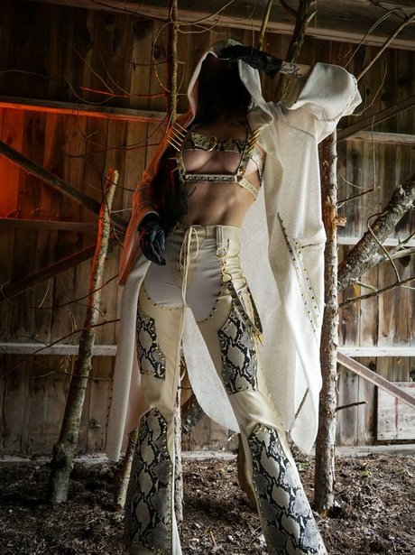 Sharon Ehman hübsche porno bilder