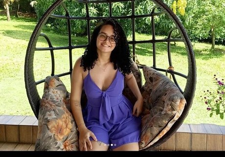 isadosra nacktheit sex bilder