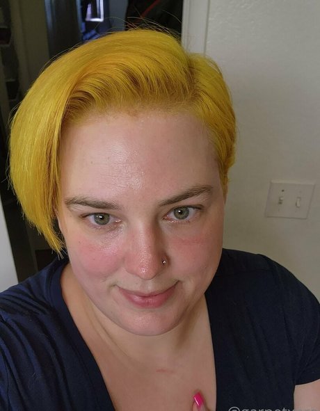 garnetxero heiße akt galerie