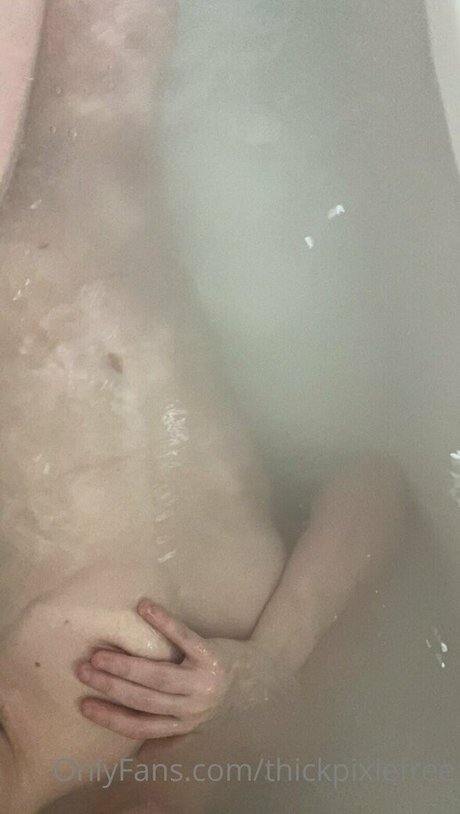 thickpixiefree model perfekte bilder