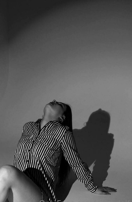 nika delf nackte bilder