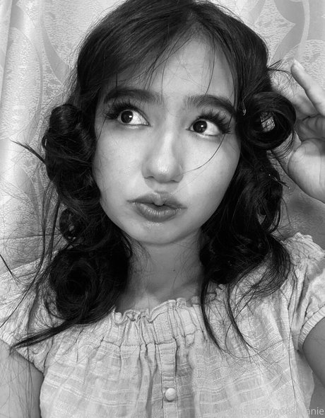 ooficialanie nackt pornostar bilder