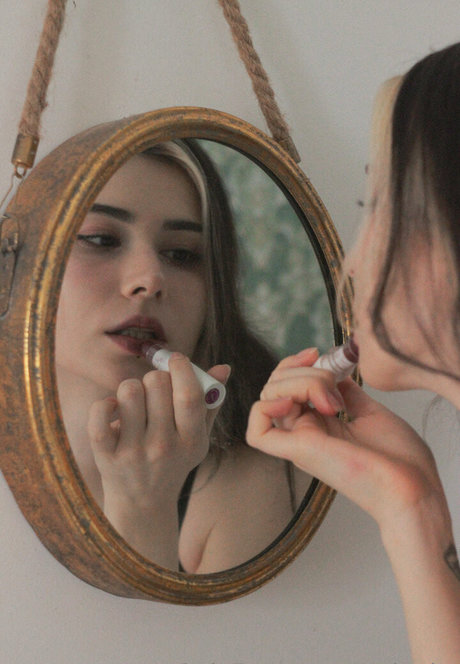 torineko heiße akt bilder