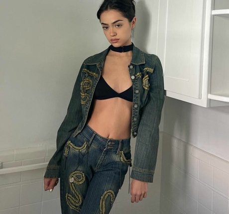 Nailea Devora schöne nackt galerien