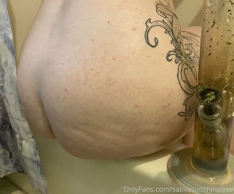 sativasunshinefree kunst akt bilder