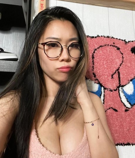 lesben strapon onlyfans nacktheit akt galerie