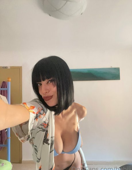 hebiii nackt erotische fotos