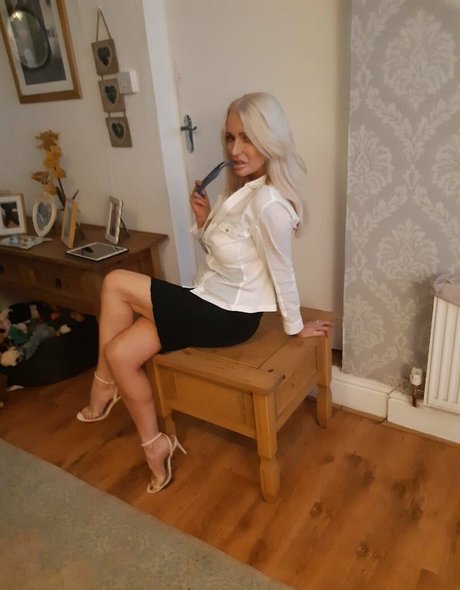 candy c xxx hübsche fotos