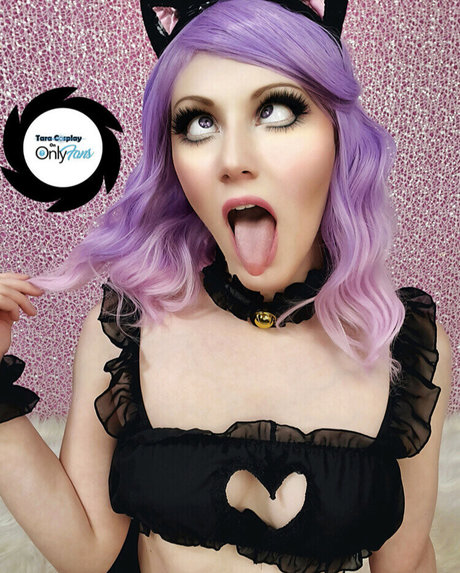 Tara Cosplay erotische pornostar galerie