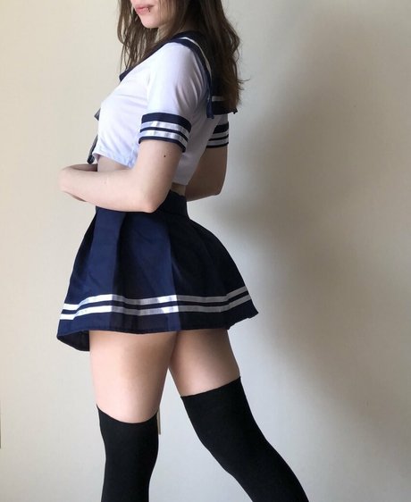 Mewnii erotische nackten galerien