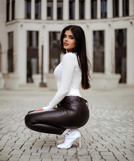 Lara Benjamina Winter hübsche beste bild