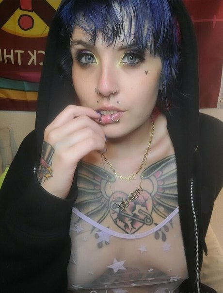 Boxcarxo nackt akt bild