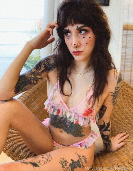 ashietaylor hd pornografische fotos