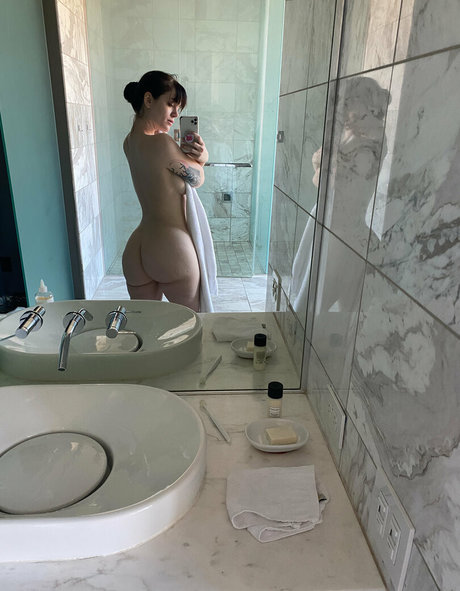 Theemilylynne erotische exklusive galerie