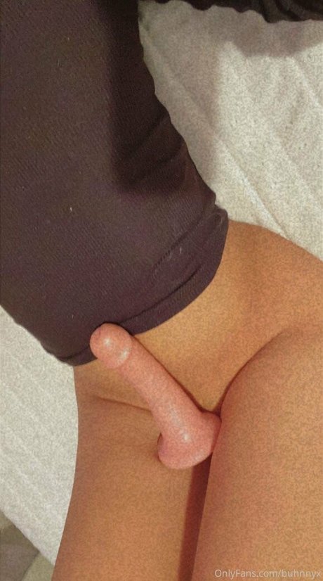 buhnnyx erotische pornografische foto