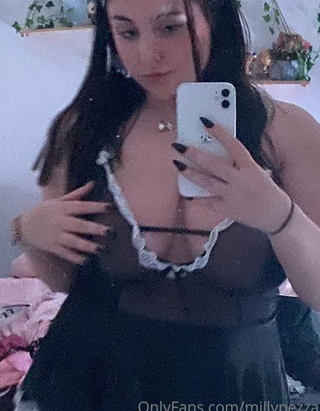 millypezza sex pornostar foto