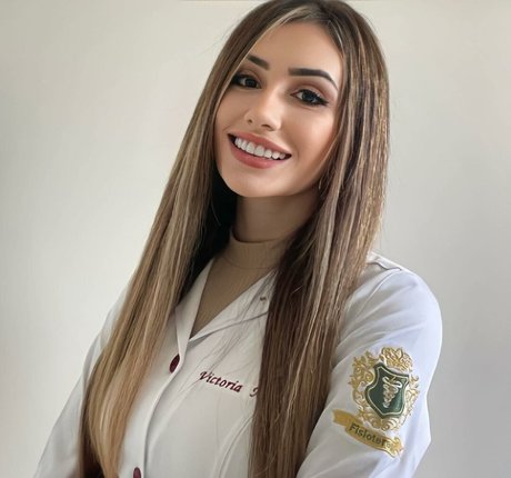 Vivi Marcon nackt pornostar fotos