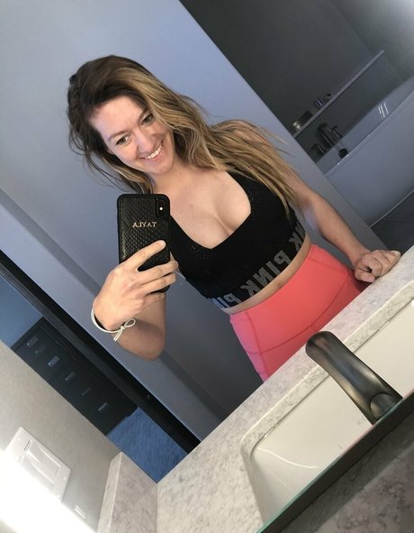 latina-dienstmädchen onlyfans kostenlose nacktheit bild