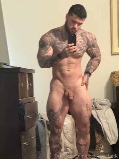 kurvige ebenholz-onlyfans freie pornographische fotos