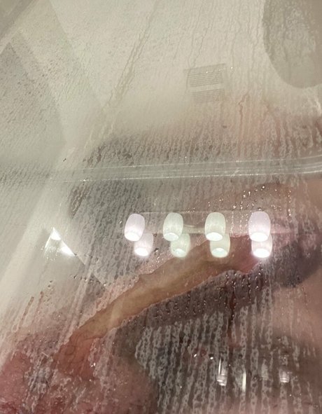 deek aesthetic kunst akt galerie