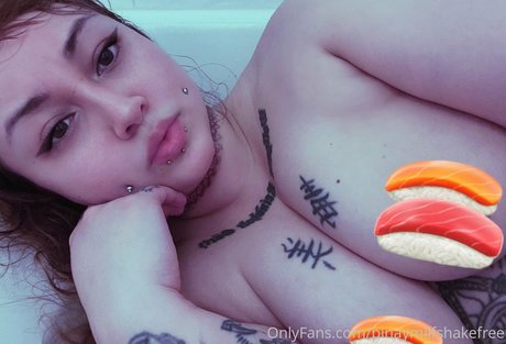 kurvige ebenholz-onlyfans nacktheit freie galerie