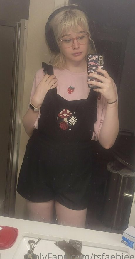 Tsfaebiee beste exklusive fotos